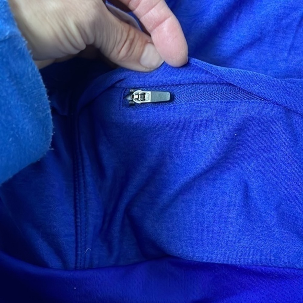 Zuma Blu top NEW Size Small Royal blue vibrant cycling athletic top - Picture 7 of 8